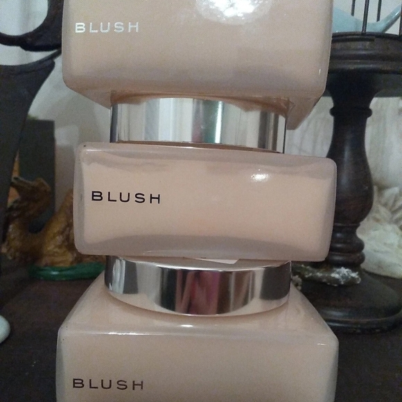 Marc Jacobs Silver Body Moisturizer